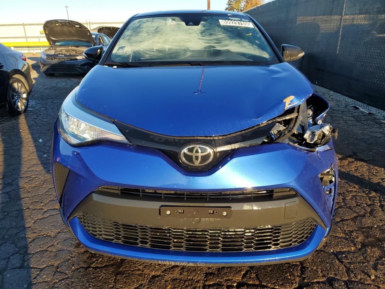 TOYOTA C-HR XLE