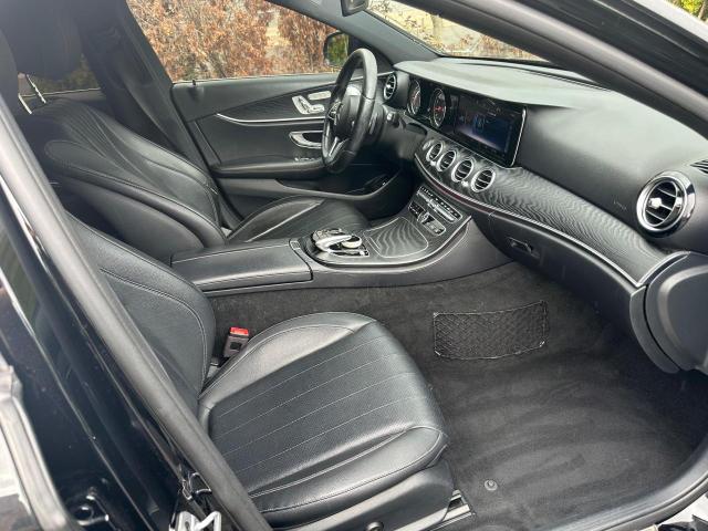2019 MERCEDES-BENZ E 300 4MAT WDDZF4KB8KA588938