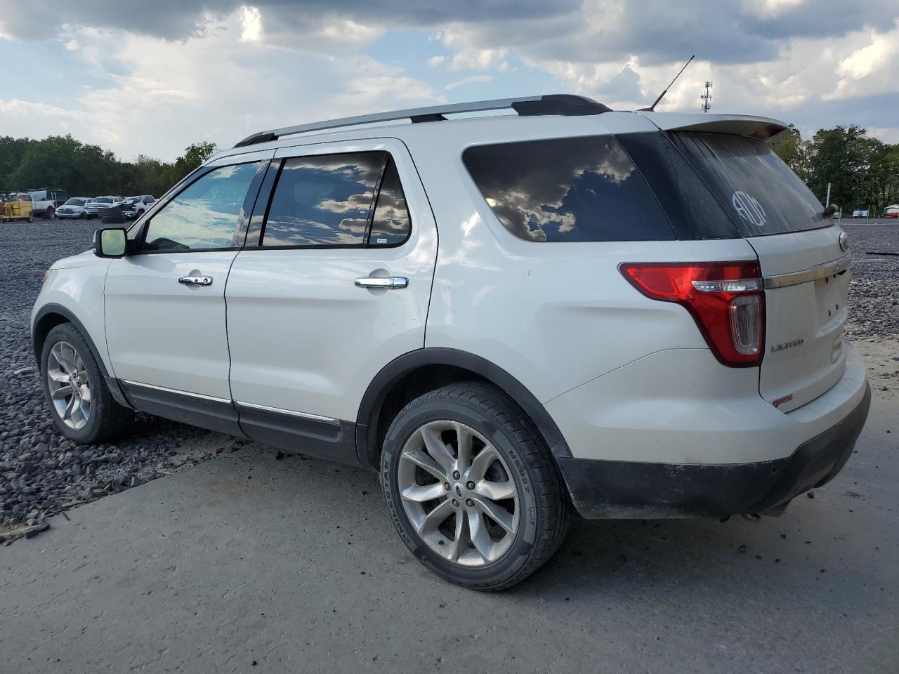 FORD EXPLORER LIMITED