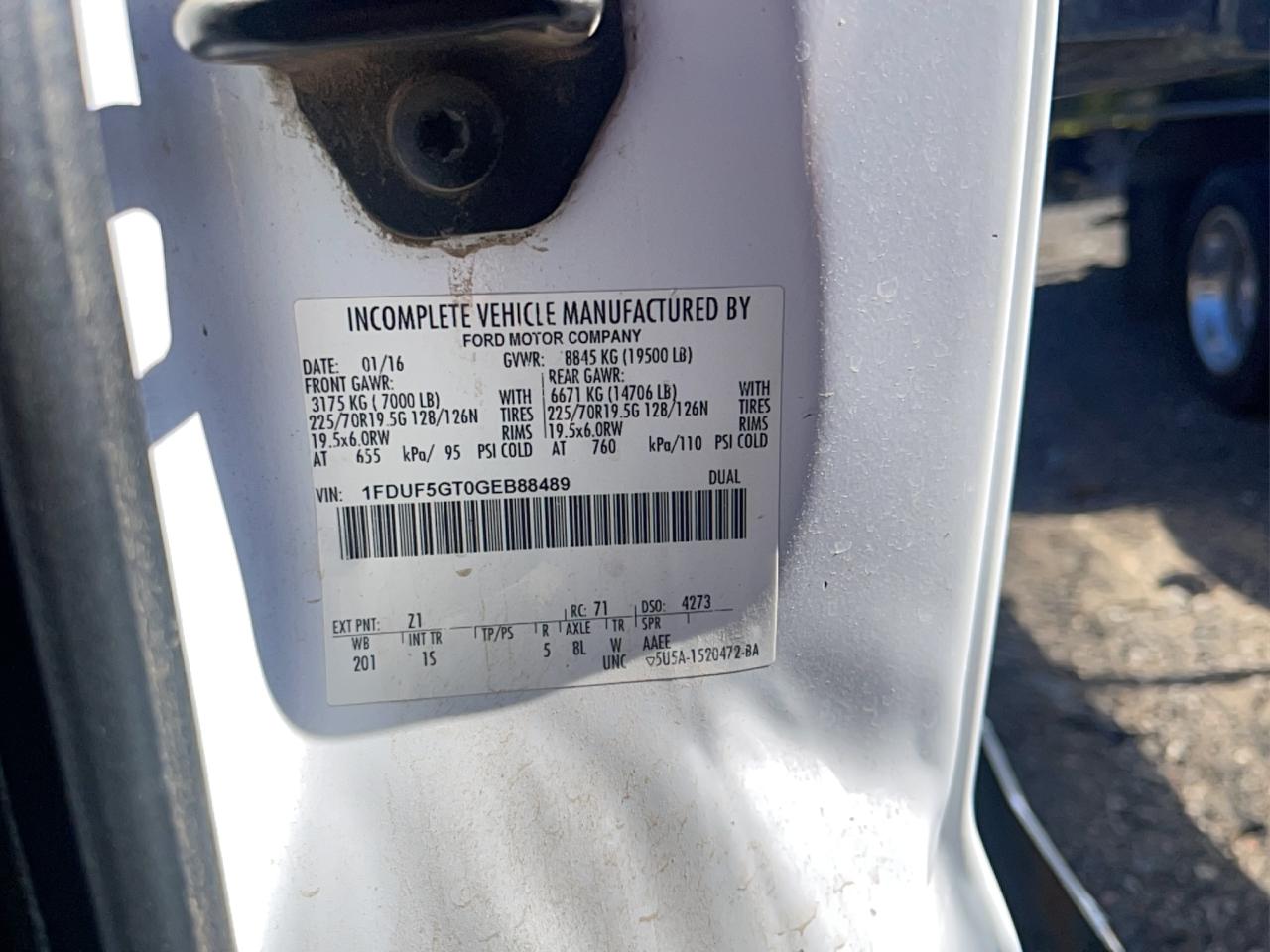 FORD F-550 SUPER DUTY