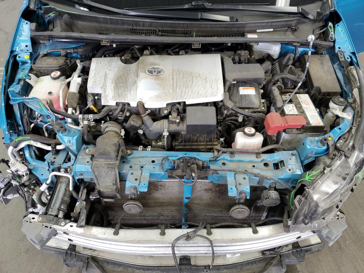 TOYOTA PRIUS PRIME LE