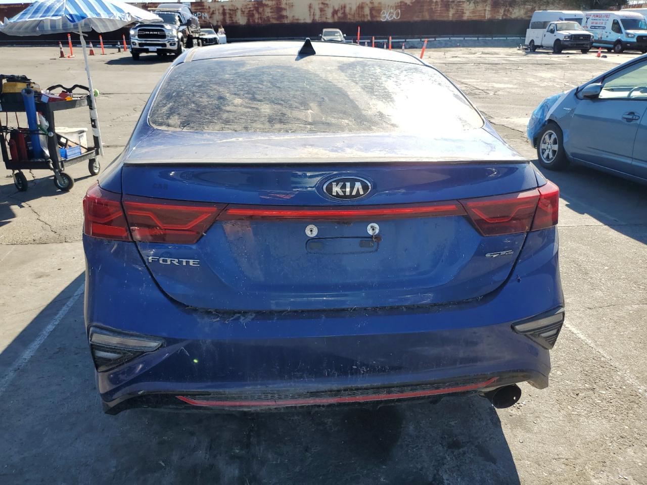 KIA FORTE GT LINE