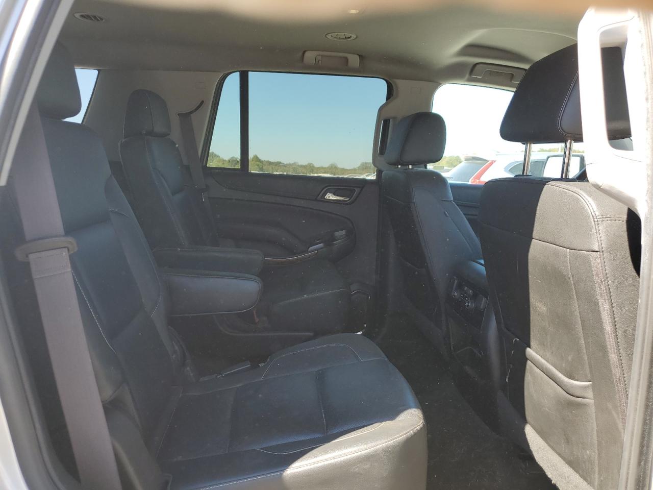 CHEVROLET TAHOE C1500 PREMIER