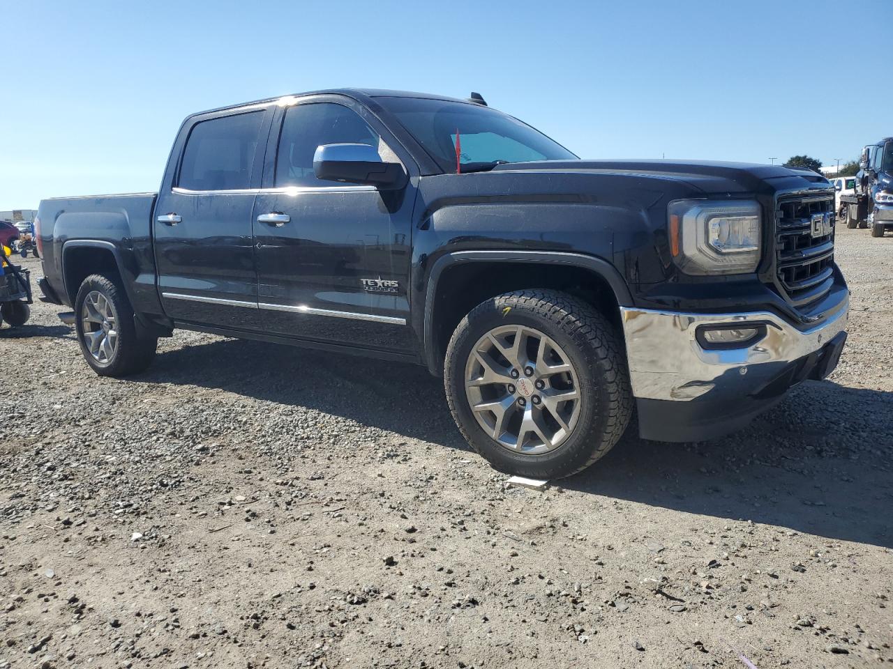 GMC SIERRA C1500 SLT