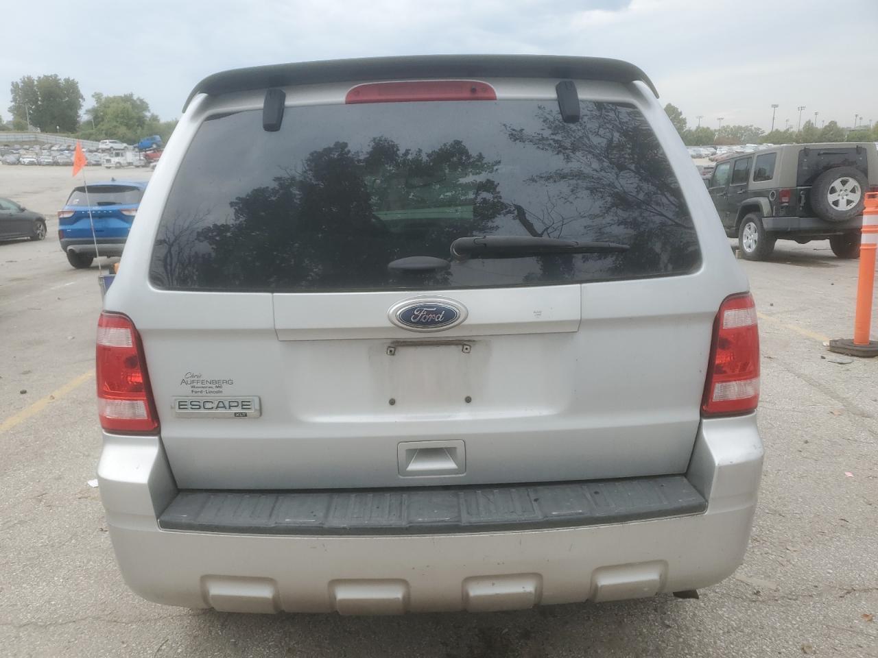 FORD ESCAPE XLT