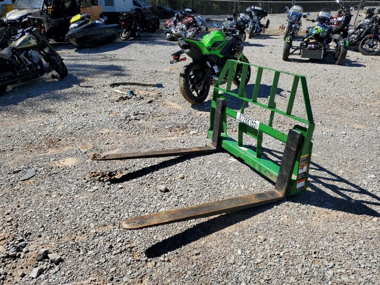 Lot #3302720000 2023 FRONTIER UNKNOWN