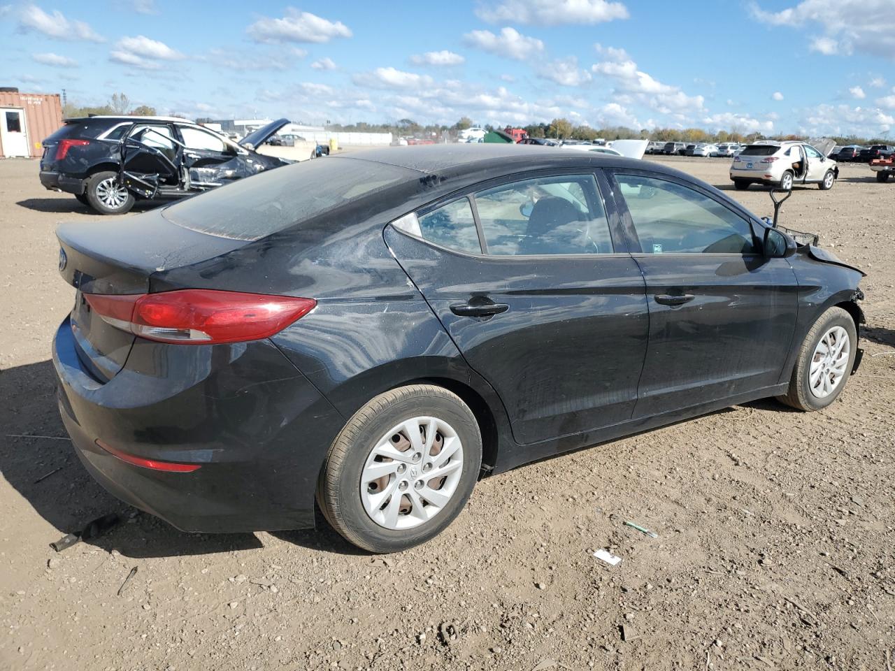 HYUNDAI ELANTRA SE