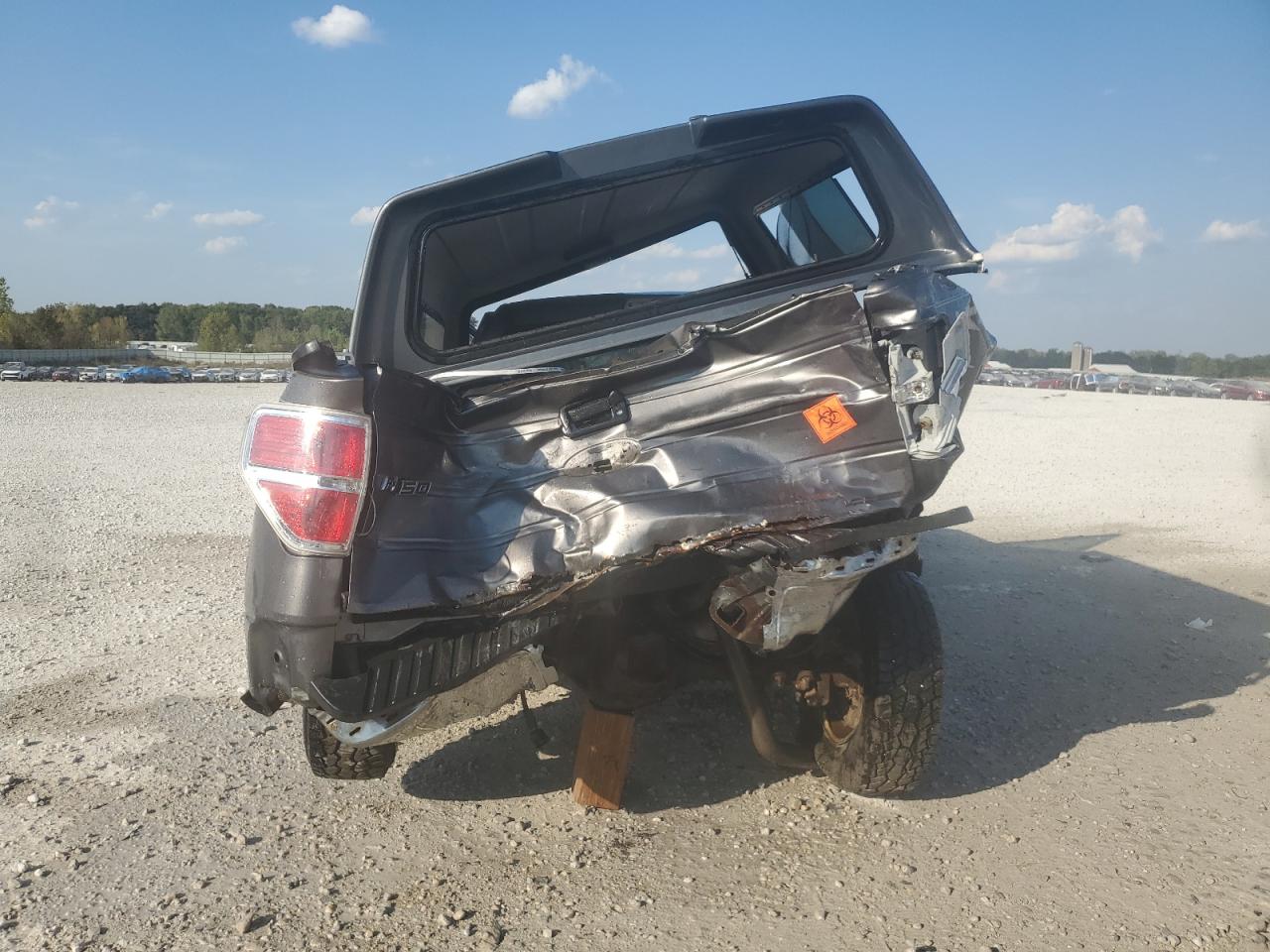 FORD F-150 SUPER CAB