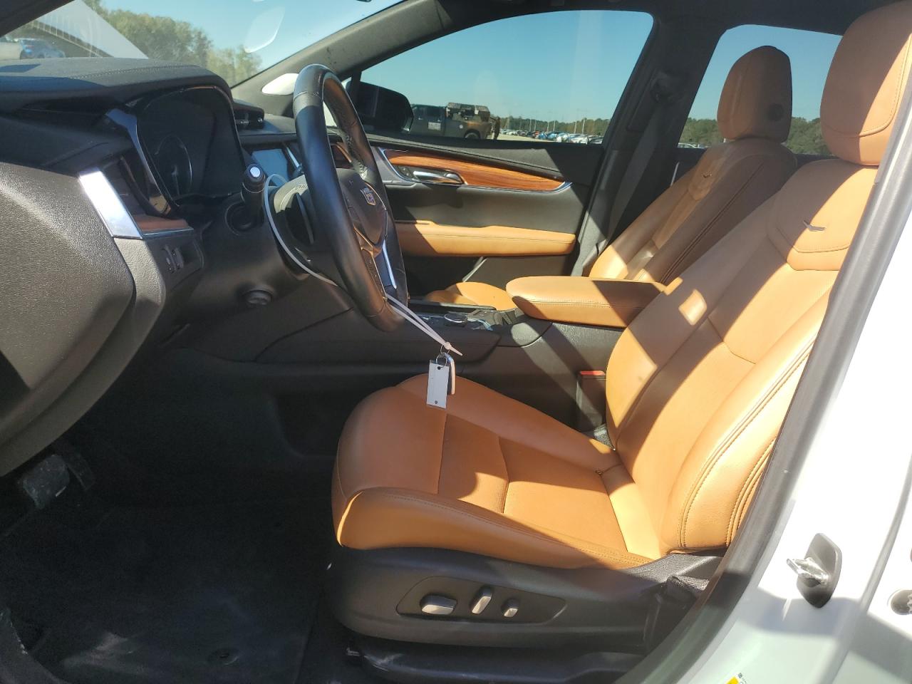 CADILLAC XT5 PREMIUM LUXURY