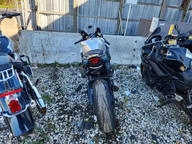 2025 SUZUKI GSX-R1000 - JS1DM11H3S7100632