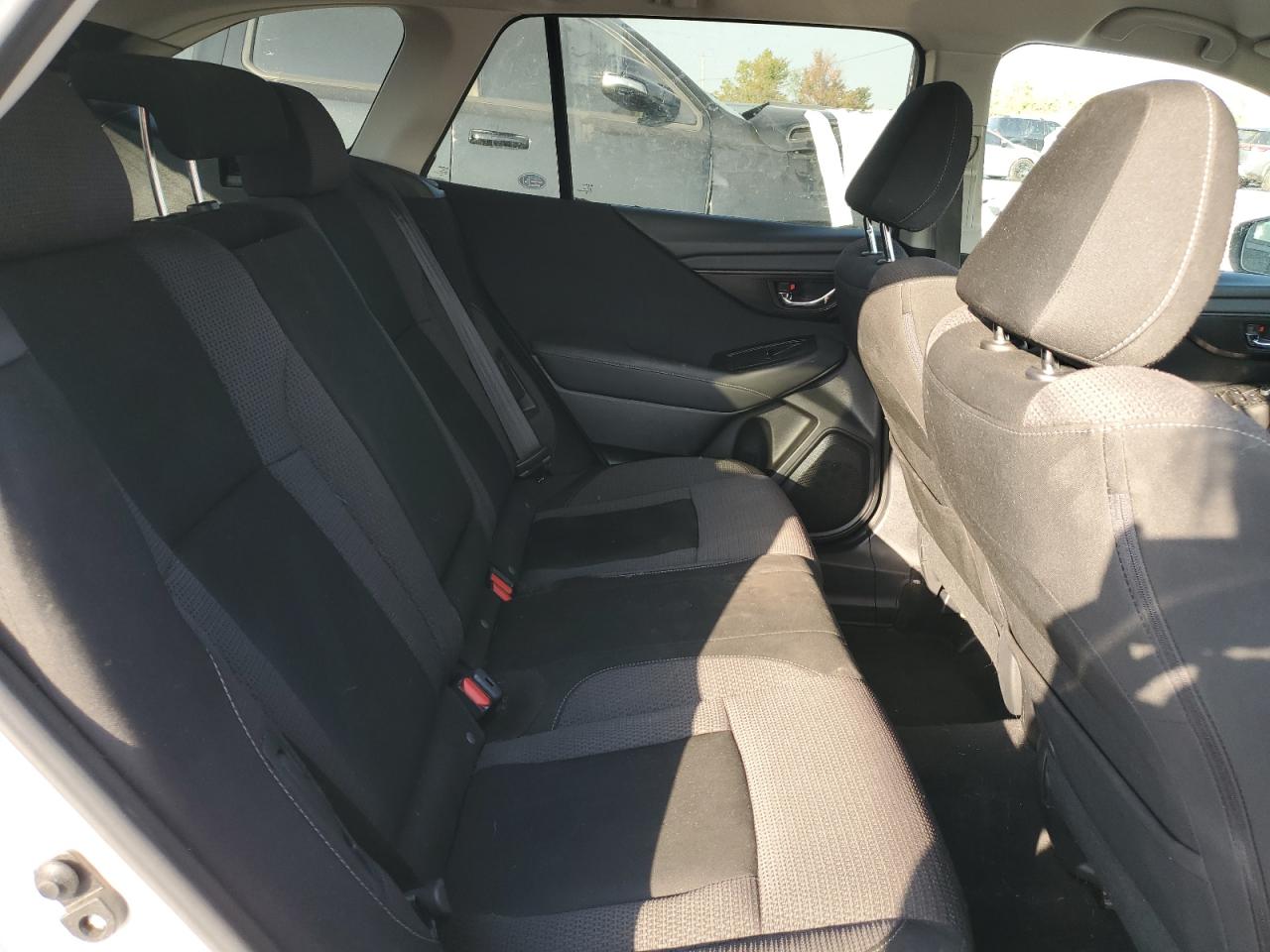 SUBARU OUTBACK PREMIUM