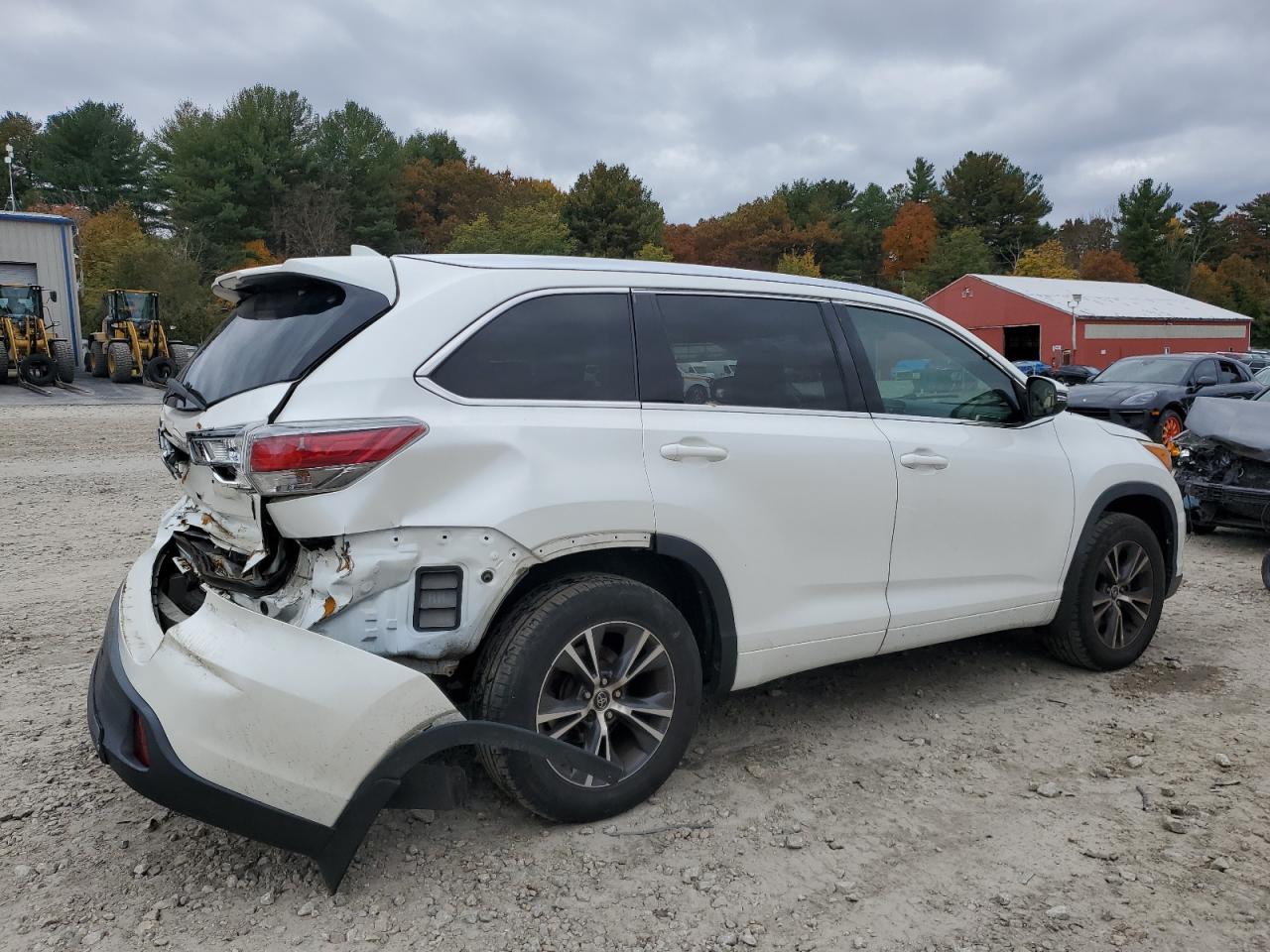 TOYOTA HIGHLANDER XLE