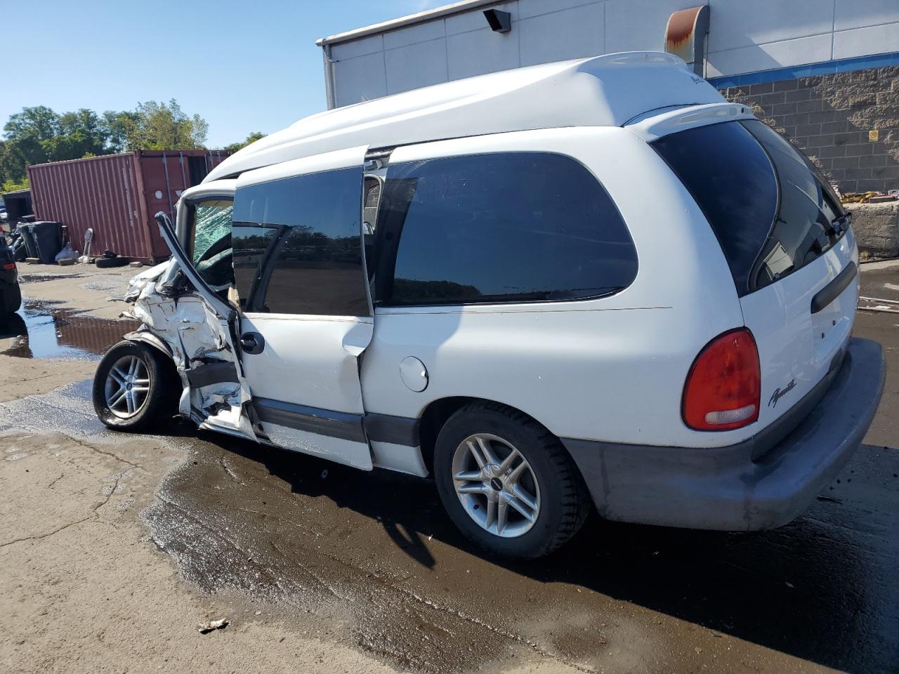 Lot #3310317961 1997 PLYMOUTH GRAND VOYA