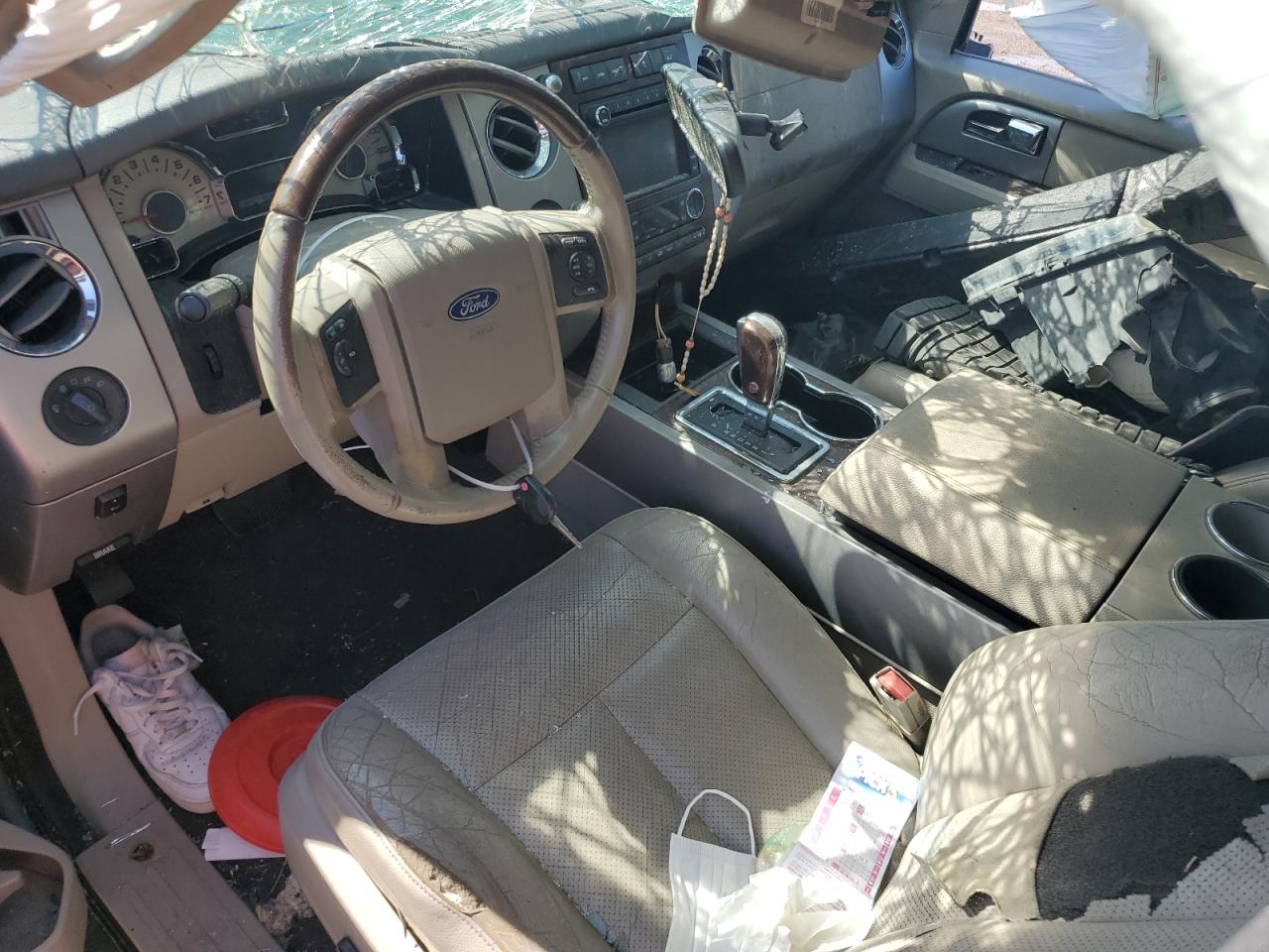 FORD EXPEDITION LIMITED