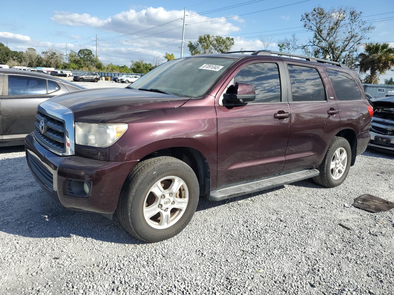 TOYOTA SEQUOIA SR5