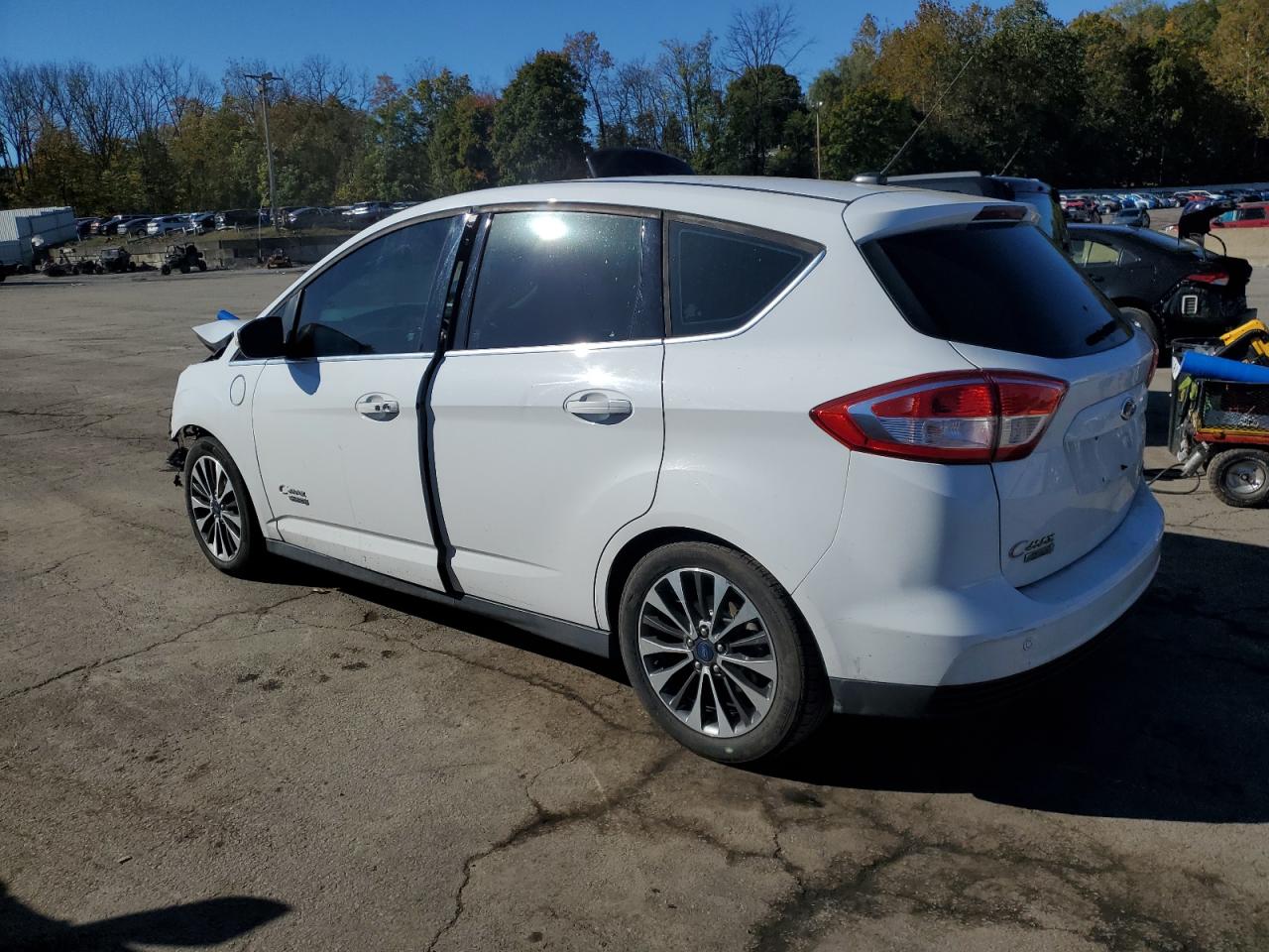 FORD C-MAX TITANIUM