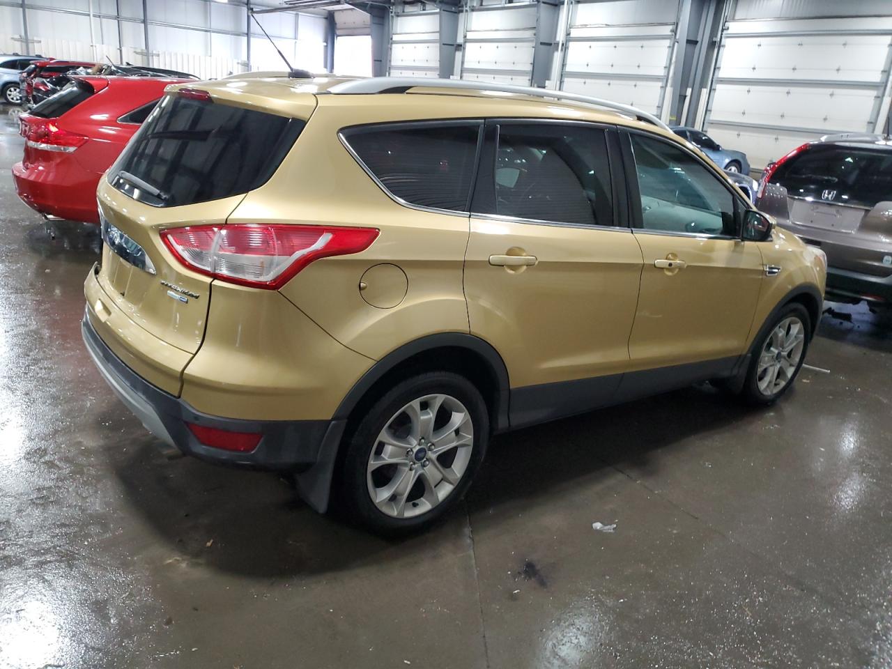 FORD ESCAPE TITANIUM