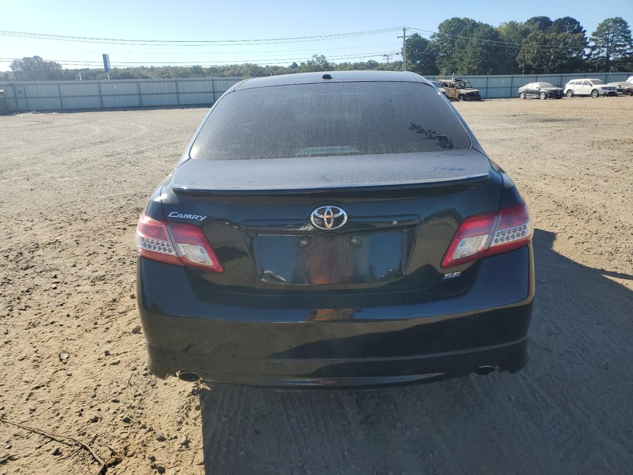 TOYOTA CAMRY BASE