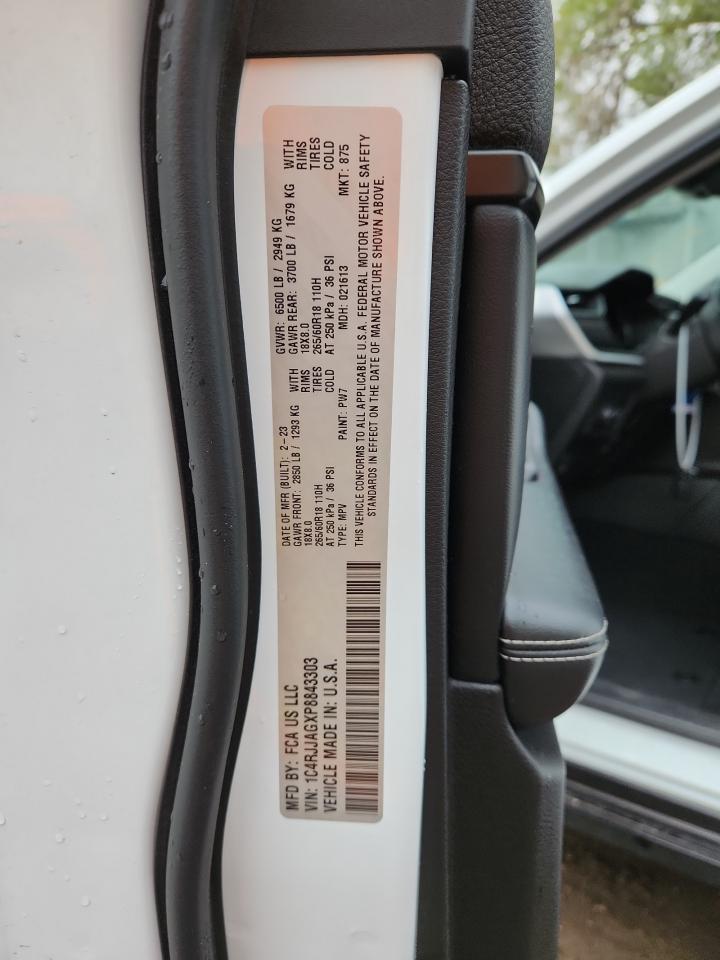 JEEP GRAND CHEROKEE L LAREDO