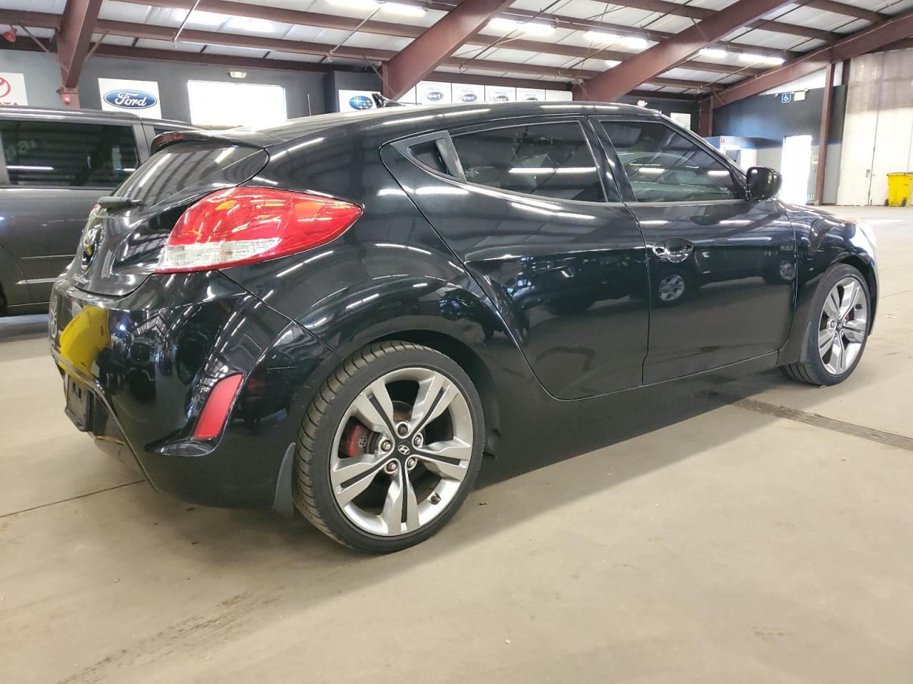 Lot #3262055120 2013 HYUNDAI VELOSTER