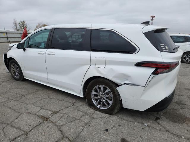 2022 TOYOTA SIENNA LE - 5TDKRKECXNS102875