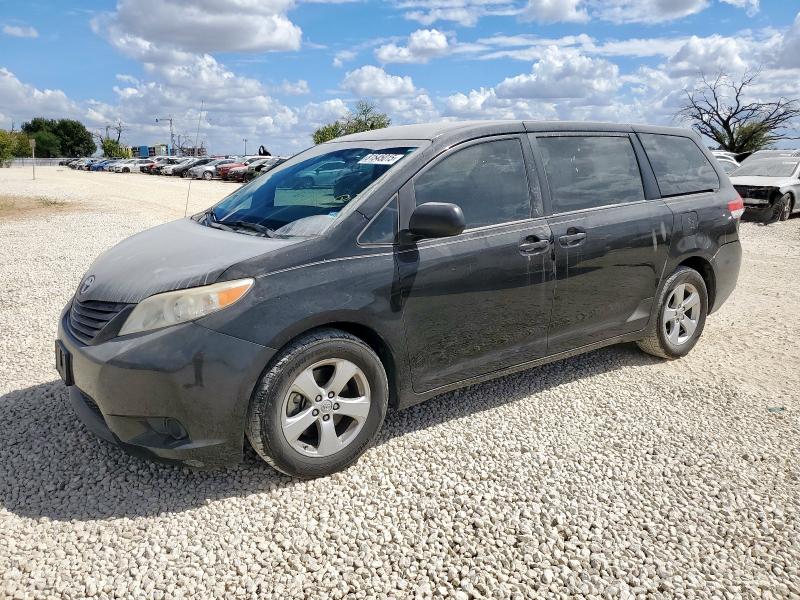 Global Auto Auctions: 2013 TOYOTA SIENNA
