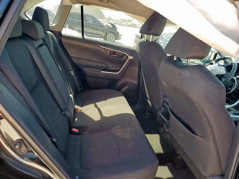2021 TOYOTA RAV4 LE 2T3H1RFV6MC152407