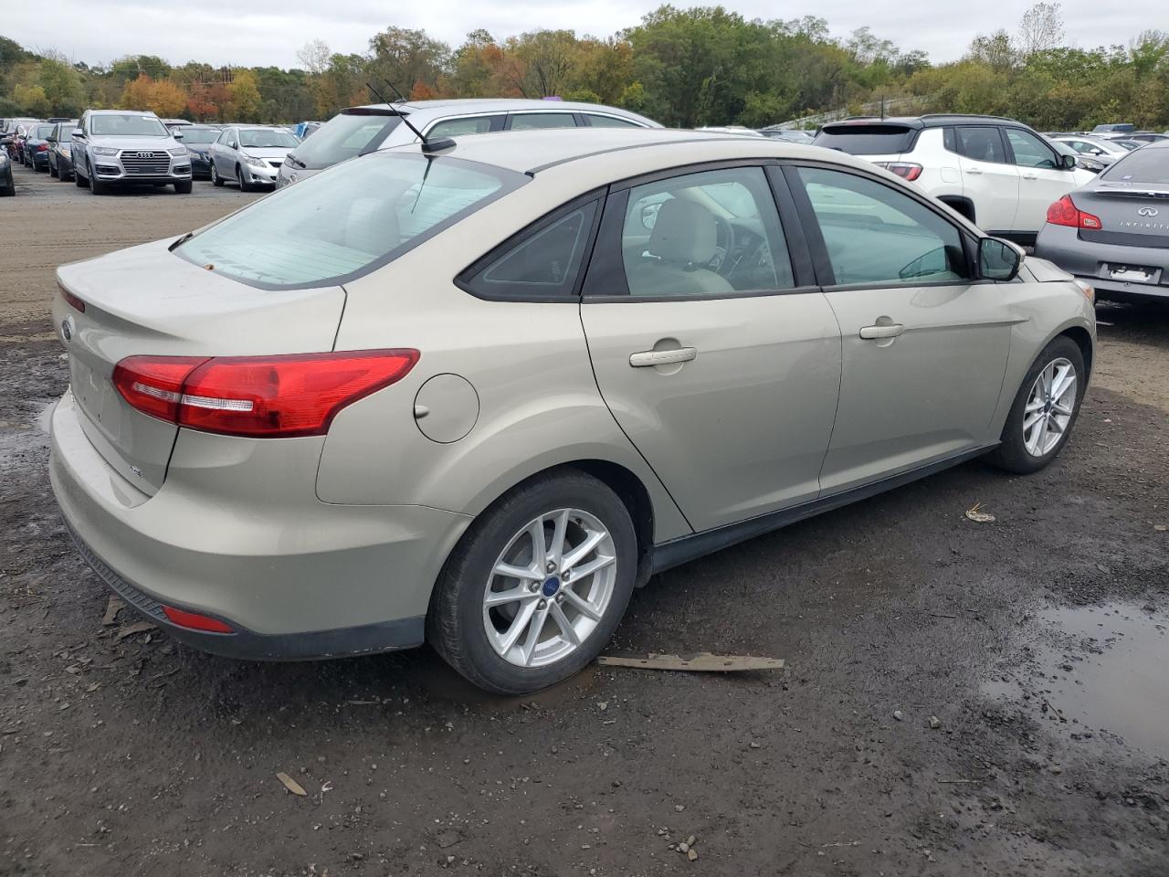 FORD FOCUS SE