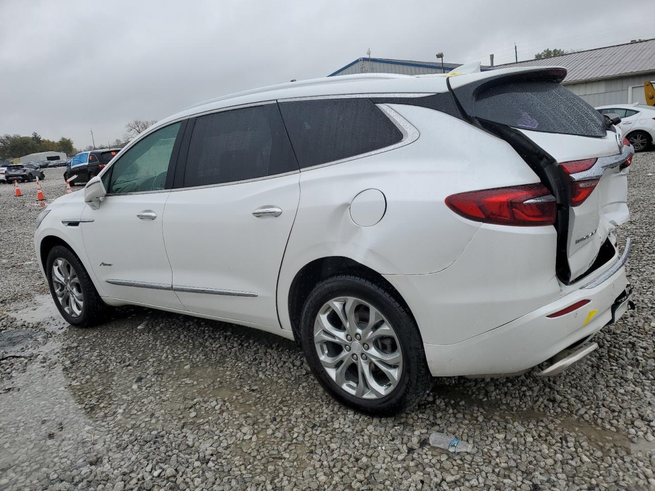 BUICK ENCLAVE AVENIR