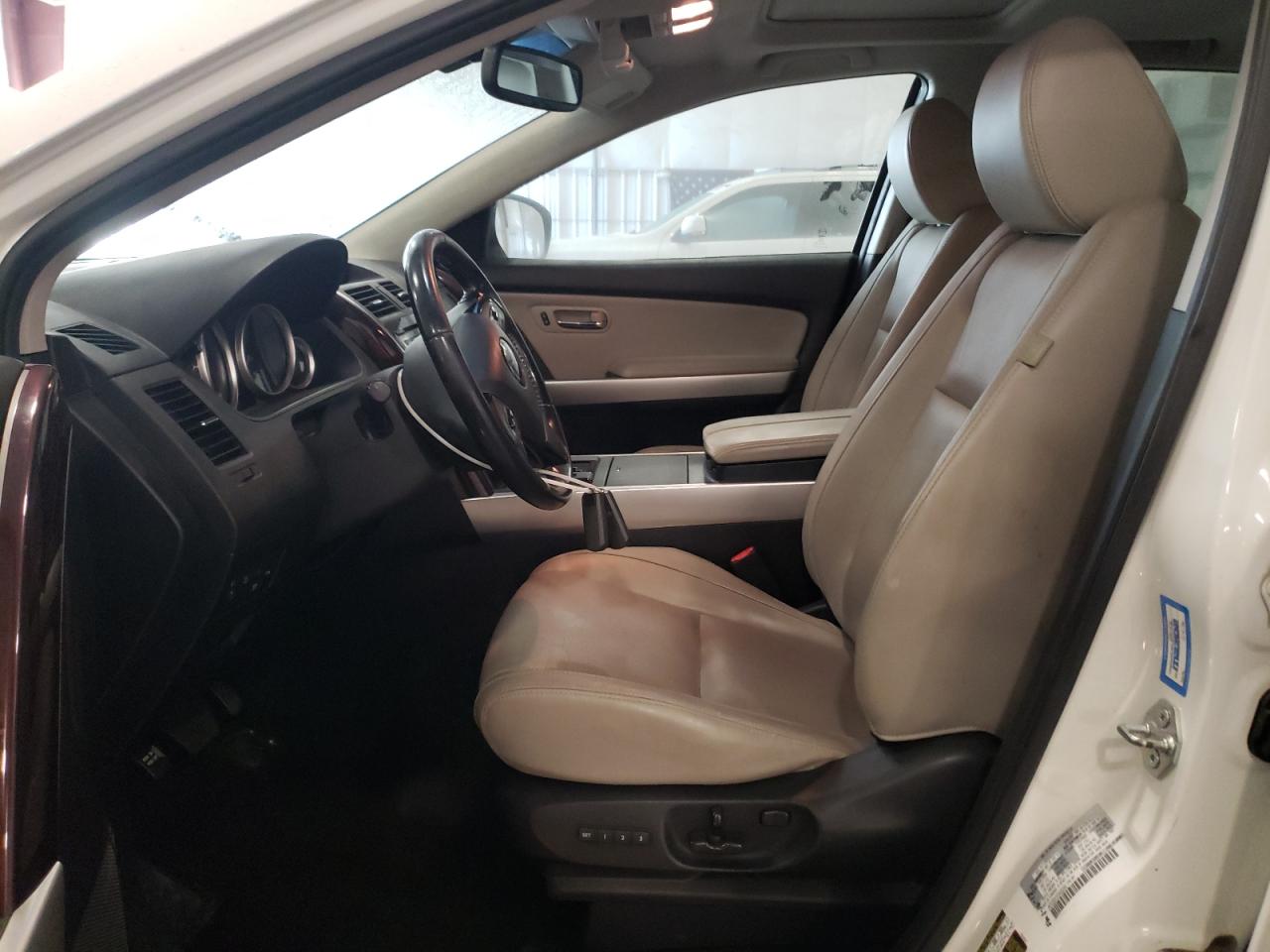 MAZDA CX-9 GRAND TOURING