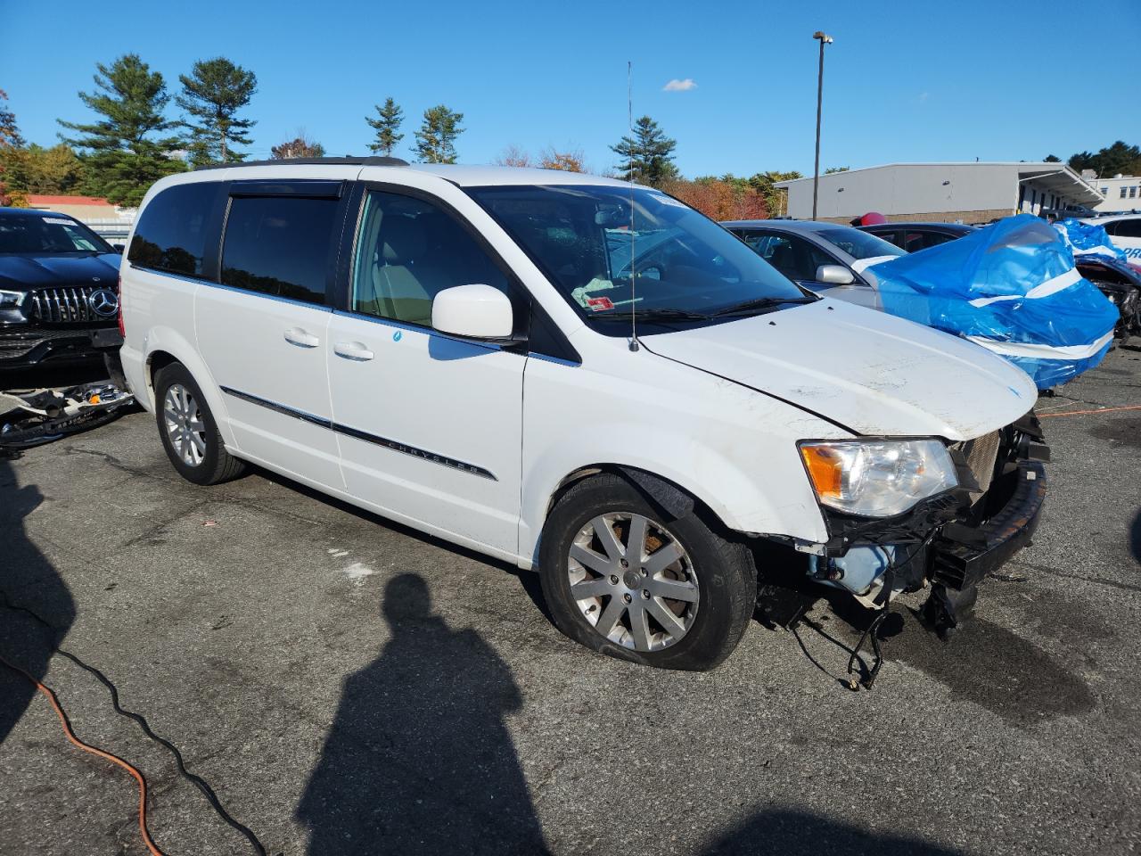 CHRYSLER TOWN & COUNTRY TOURING