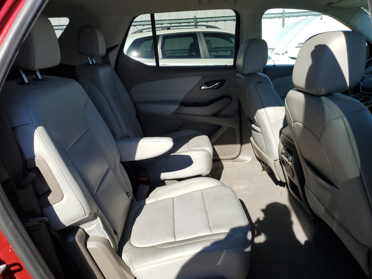 CHEVROLET TRAVERSE LT