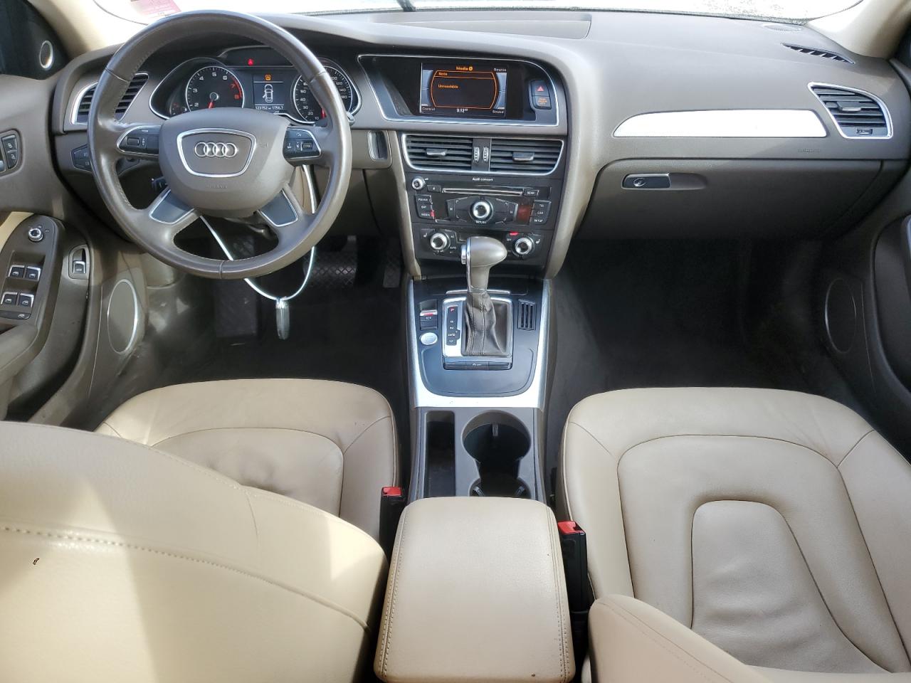 AUDI A4 PREMIUM PLUS