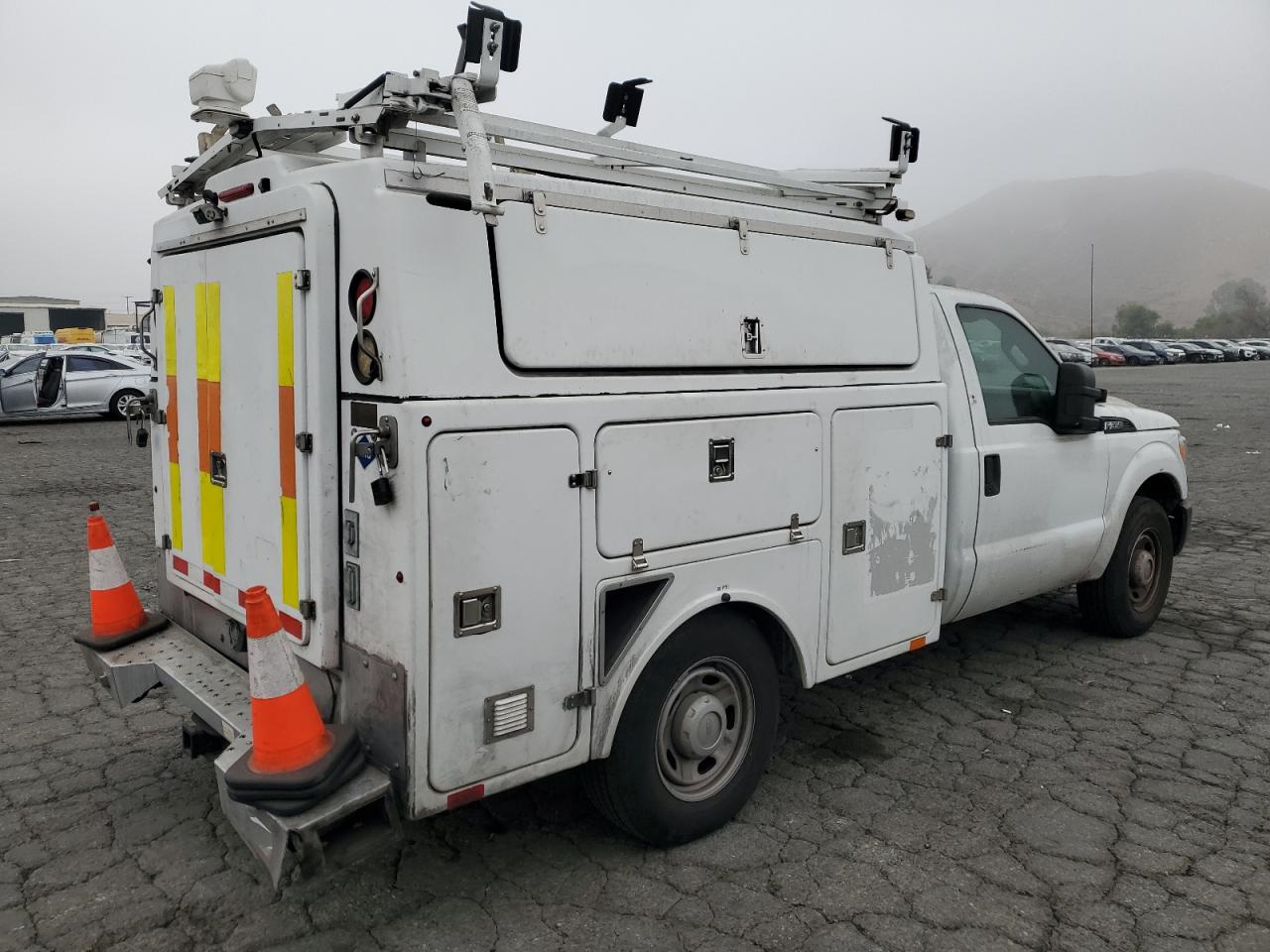 FORD F-350 SUPER DUTY