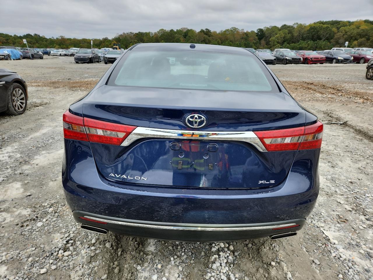 TOYOTA AVALON XLE
