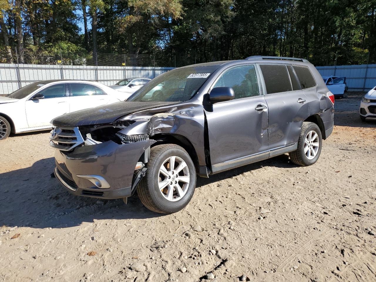 TOYOTA HIGHLANDER BASE