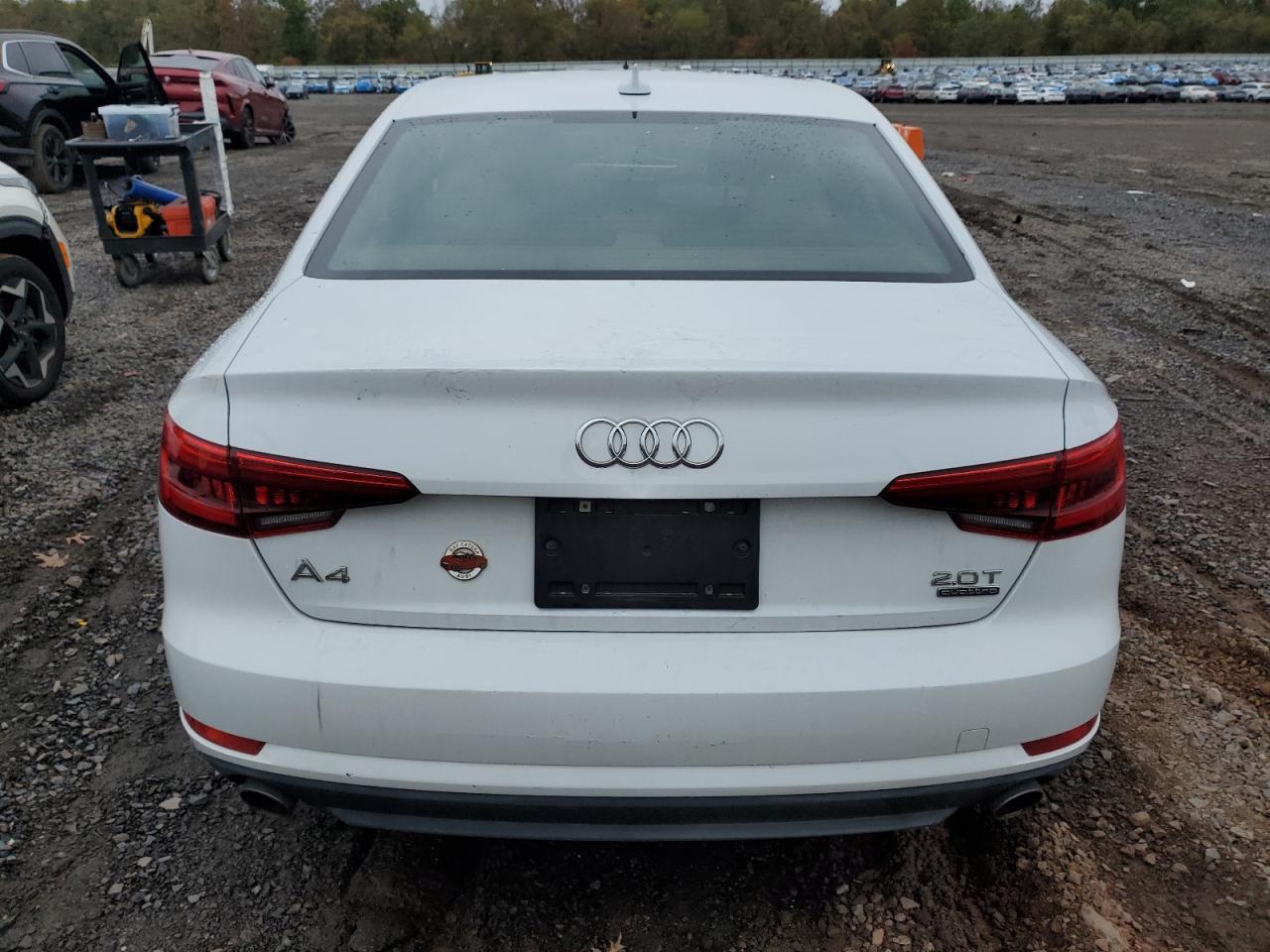 AUDI A4 PREMIUM