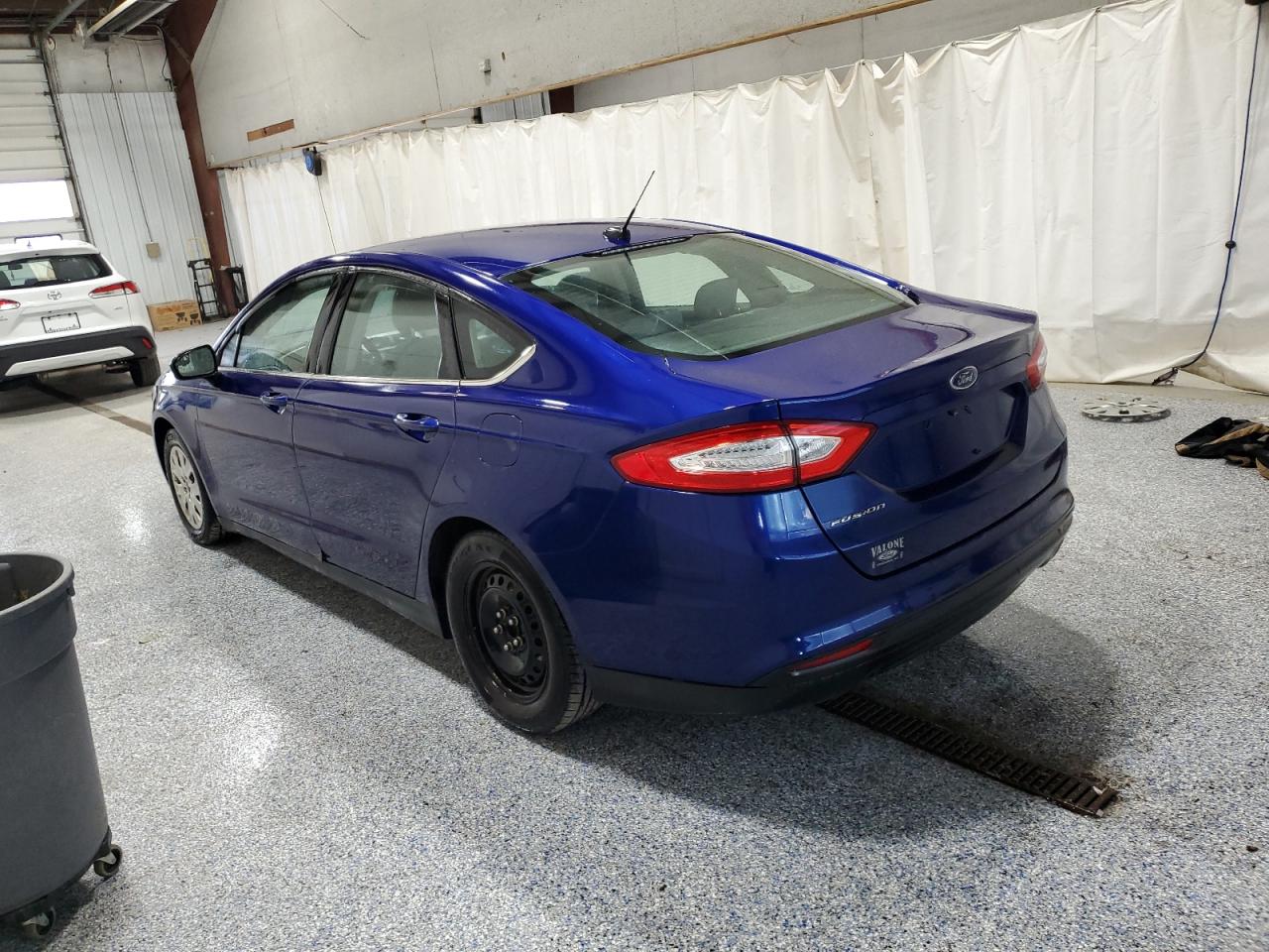 FORD FUSION S