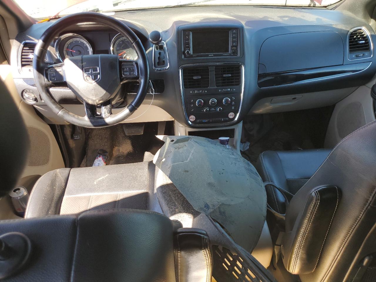 Lot #3302843920 2019 DODGE GRAND CARA