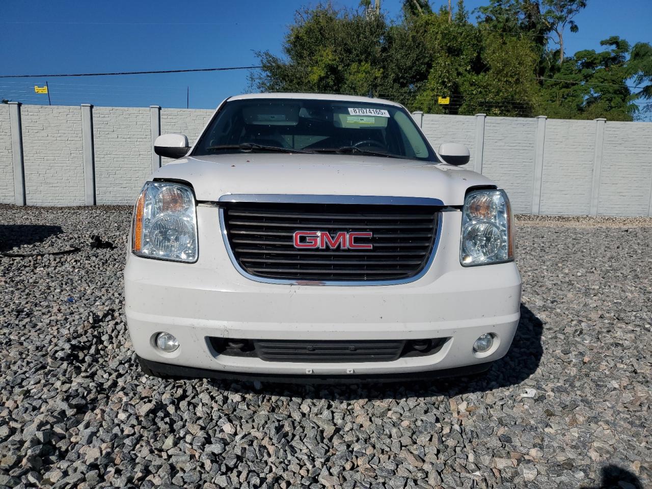 GMC YUKON C1500 SLT