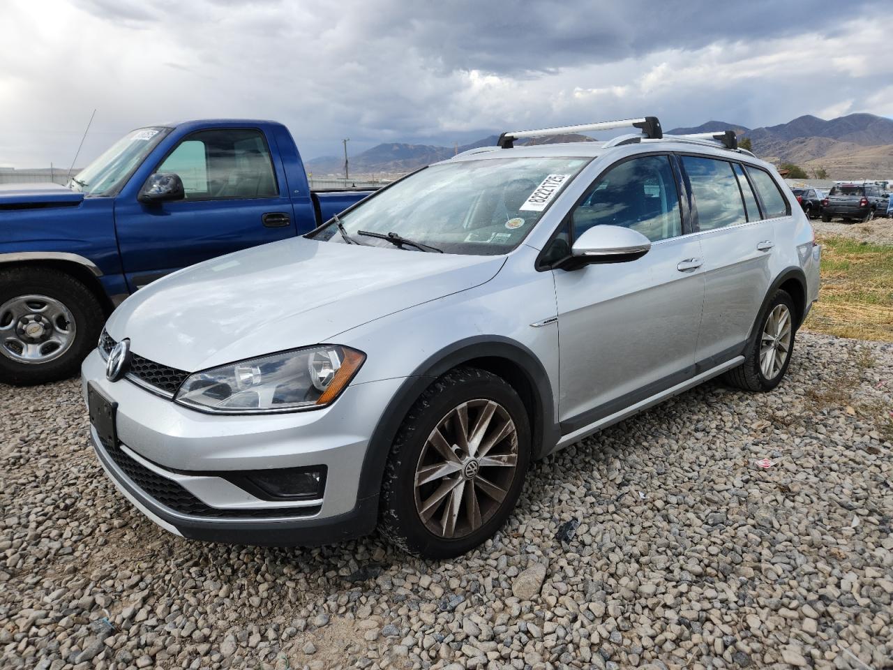 VOLKSWAGEN GOLF ALLTRACK S