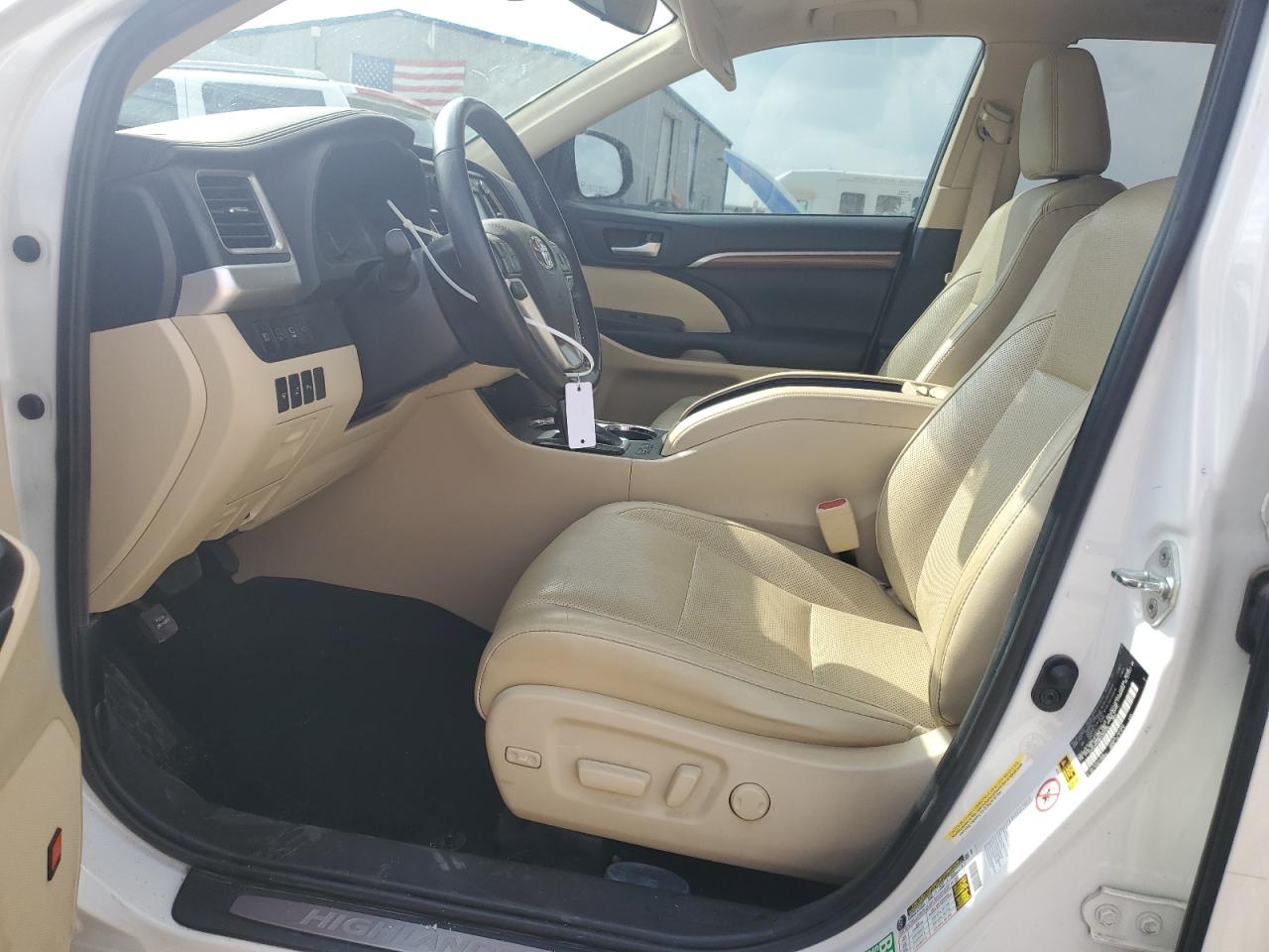 TOYOTA HIGHLANDER LIMITED