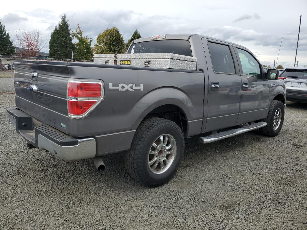FORD F-150 SUPERCREW