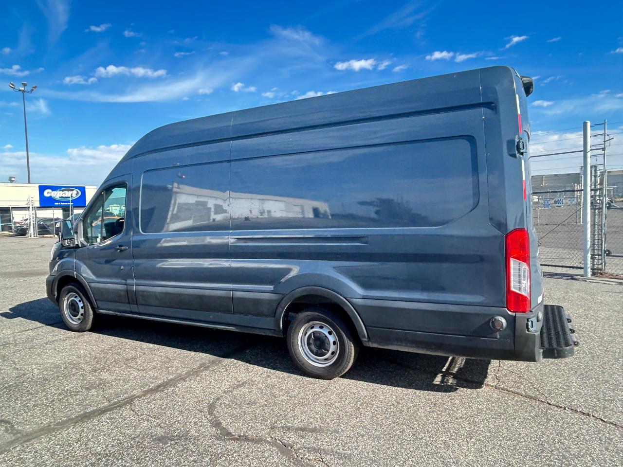 Lot #3311822185 2020 FORD TRANSIT