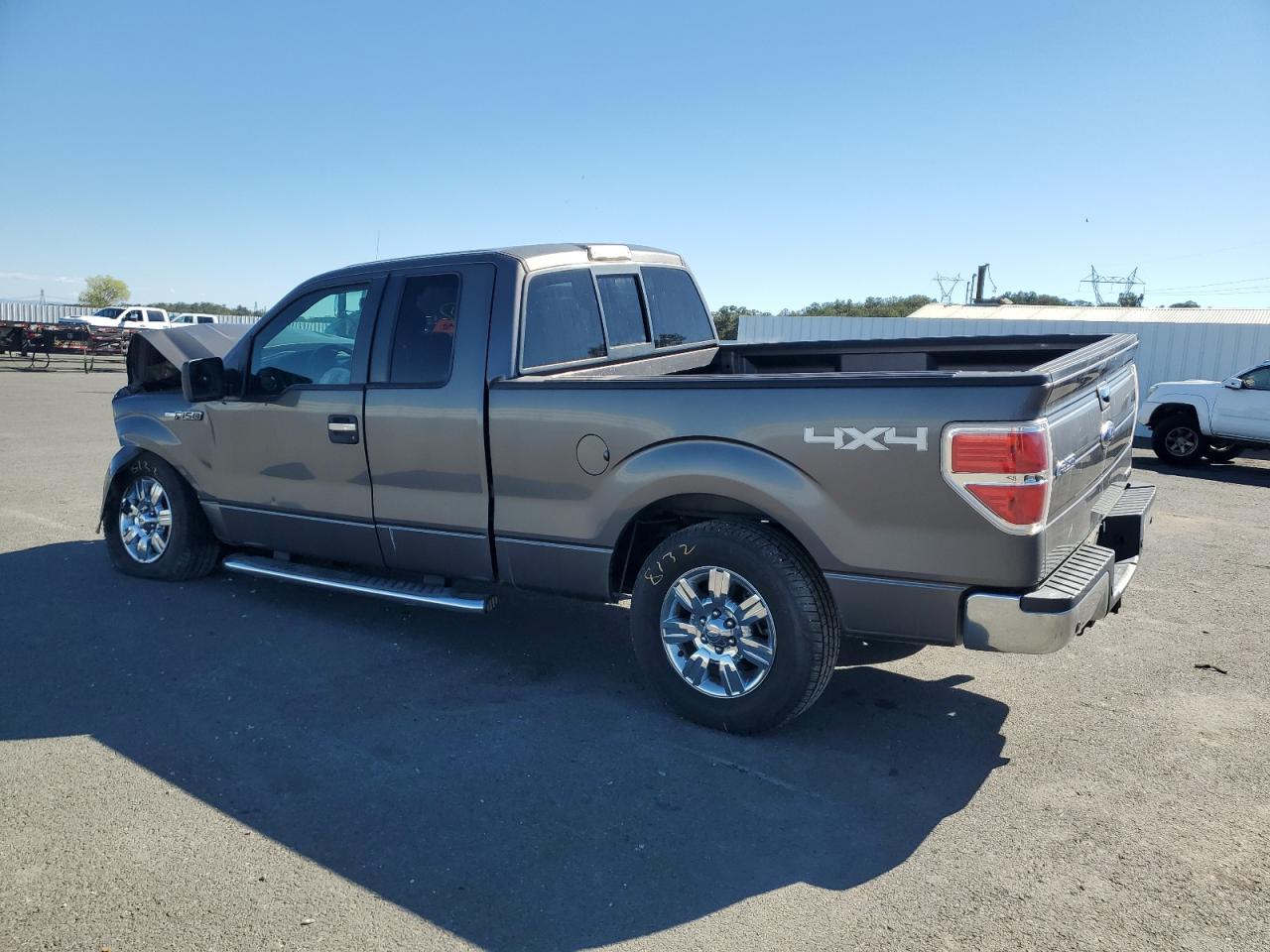 FORD F-150 SUPER CAB