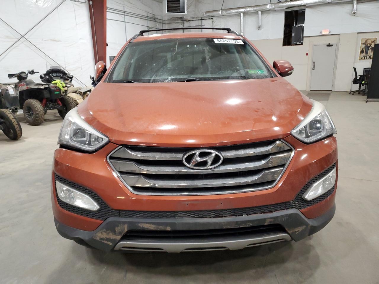 Lot #3319007323 2013 HYUNDAI SANTA FE S