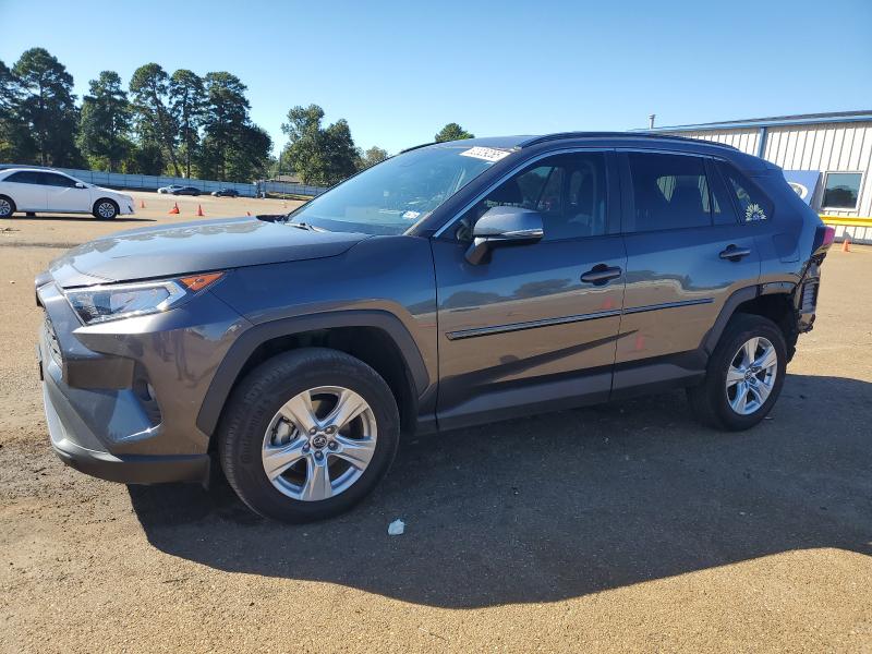 2020 TOYOTA RAV4 XLE #3301882459
