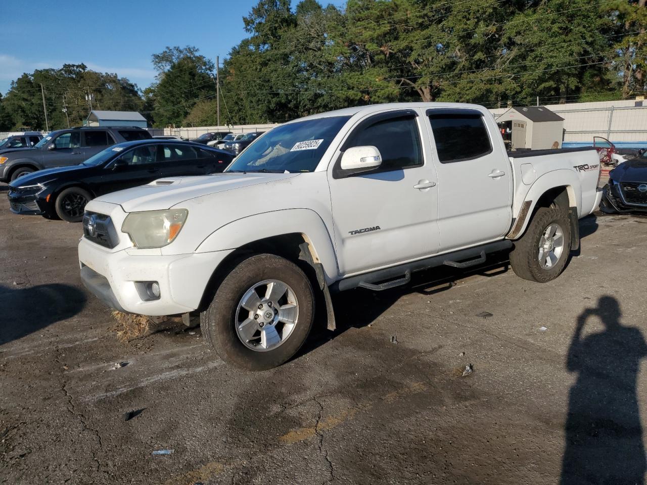 Lot #3297077493 2015 TOYOTA TACOMA DOU