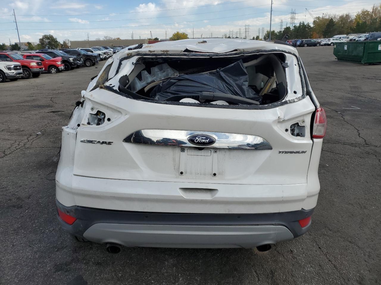 FORD ESCAPE TITANIUM
