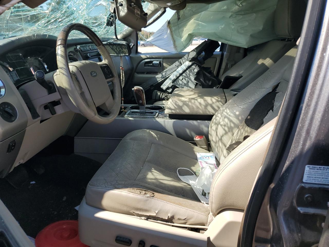 FORD EXPEDITION LIMITED